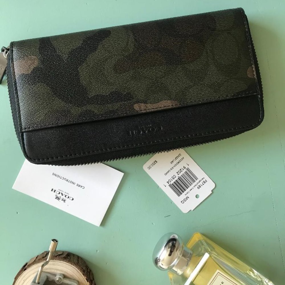 Coach Long Leather Wallet Military Design NWT